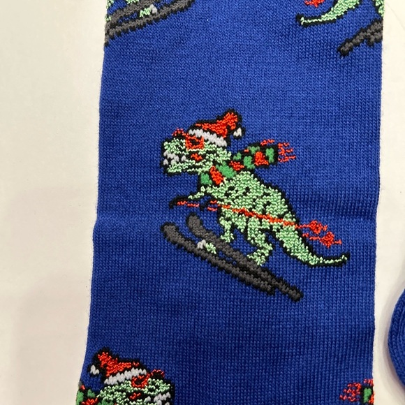 Memoi Blue Dinosaur Christmas SkiPatterned Men's Socks-Medium - Picture 3 of 3